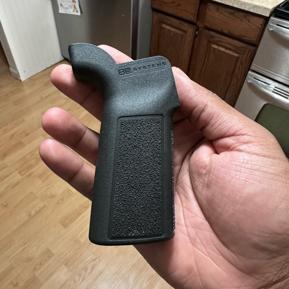 AR-15 Grip